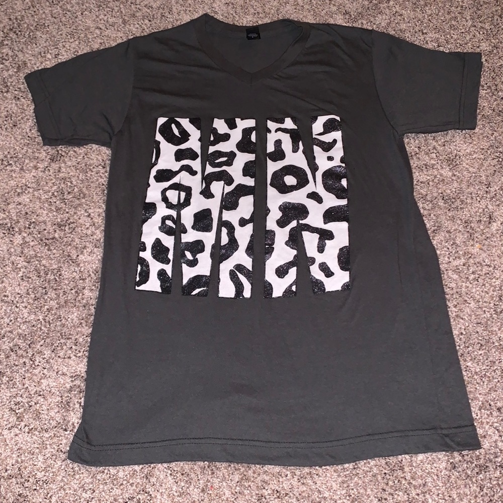 MN Graphic T-Shirt